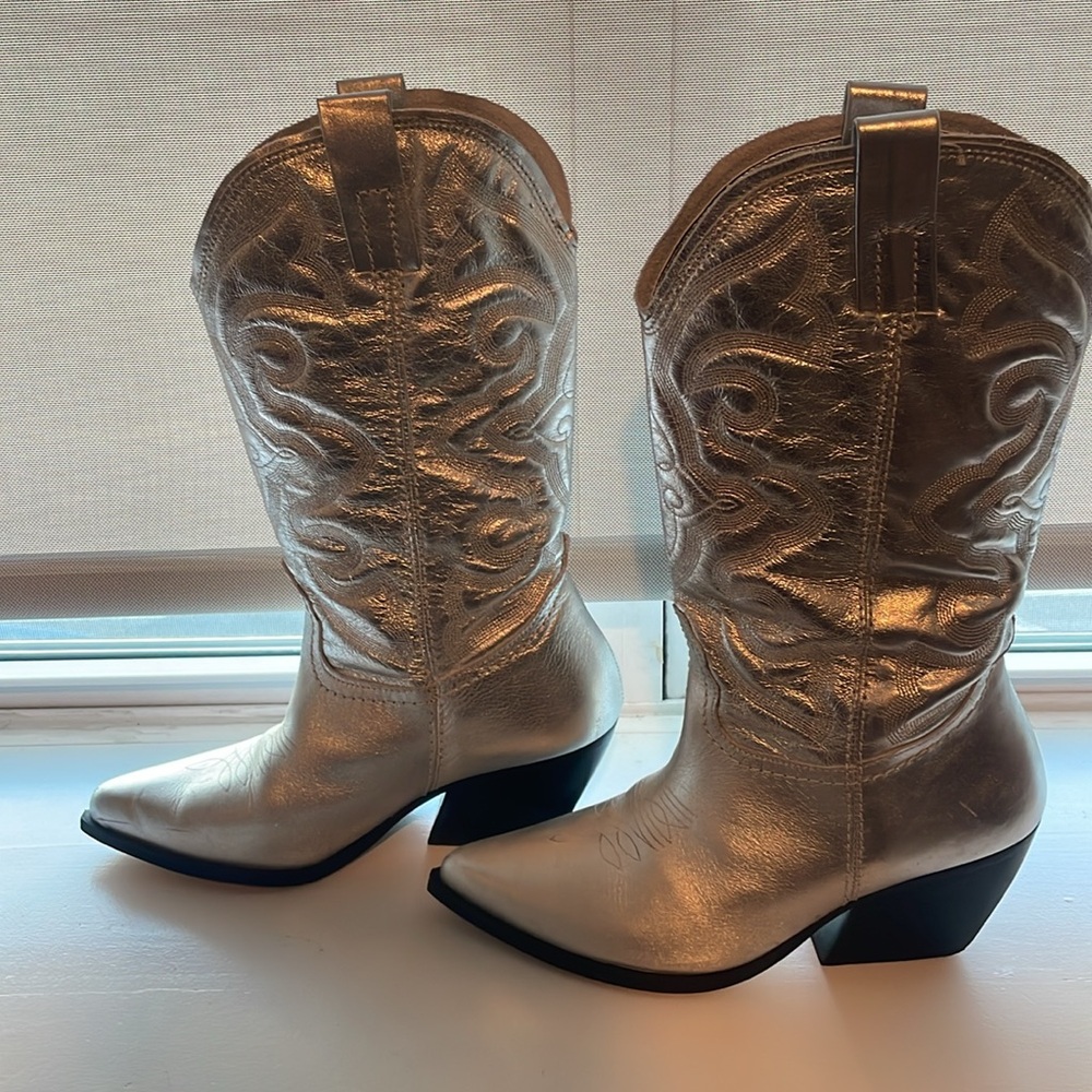Steve Madden Silver Cowboy Boots - Picture 10 of 12